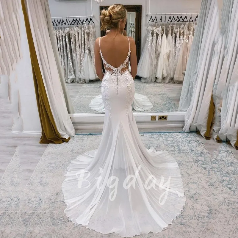 Elegant Mermaid Wedding Dress Women V-Neck Open Back Lace Spaghetti Straps Bridal Gown Sweep Train Vestidos De Noiva Customized