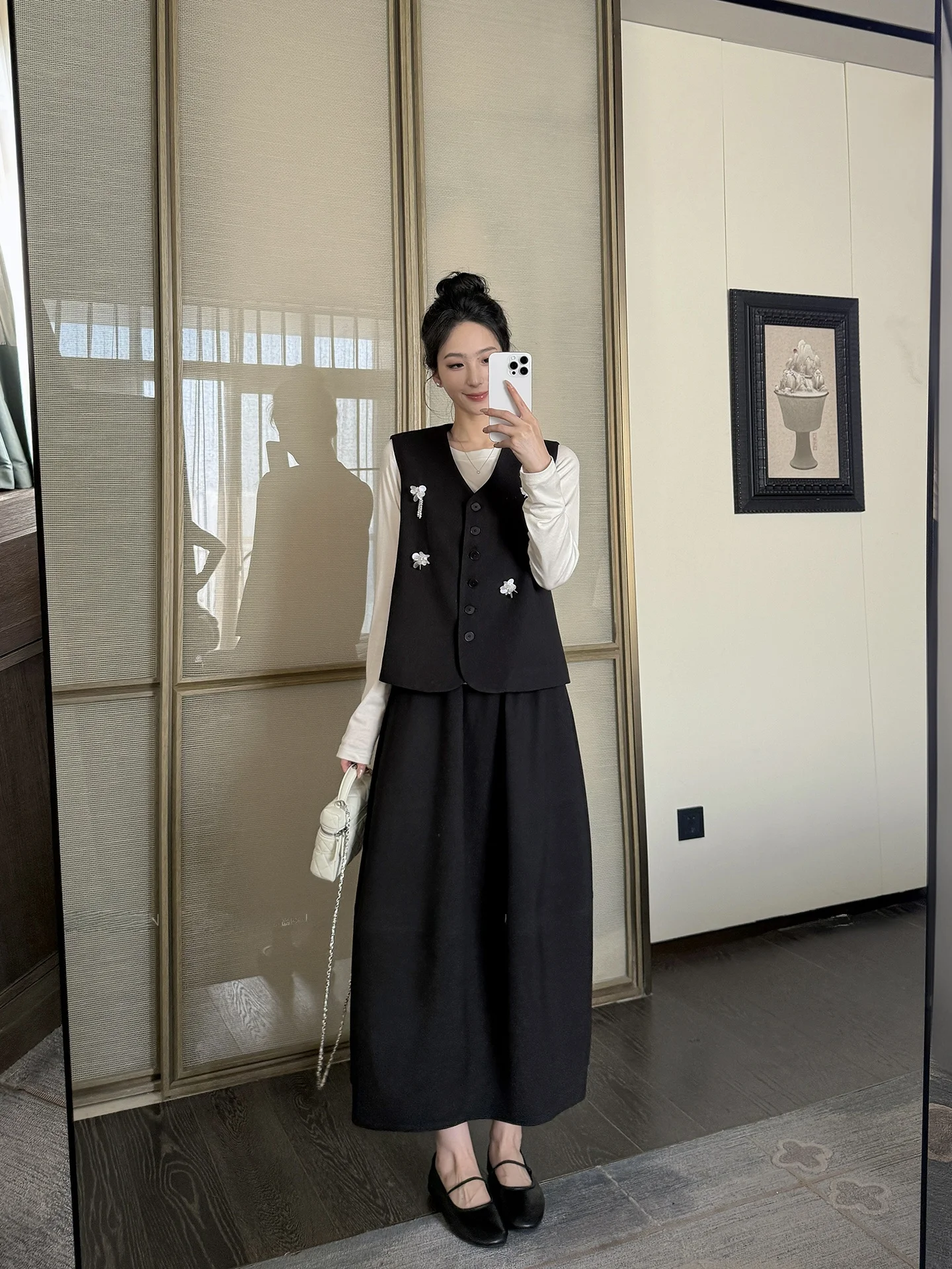 

Bla Vest Skirt Set Women's Spring 2026 Heavy Embroidery Flud Skirt Two-Piece Set Faionable Button-Up Casual Wear