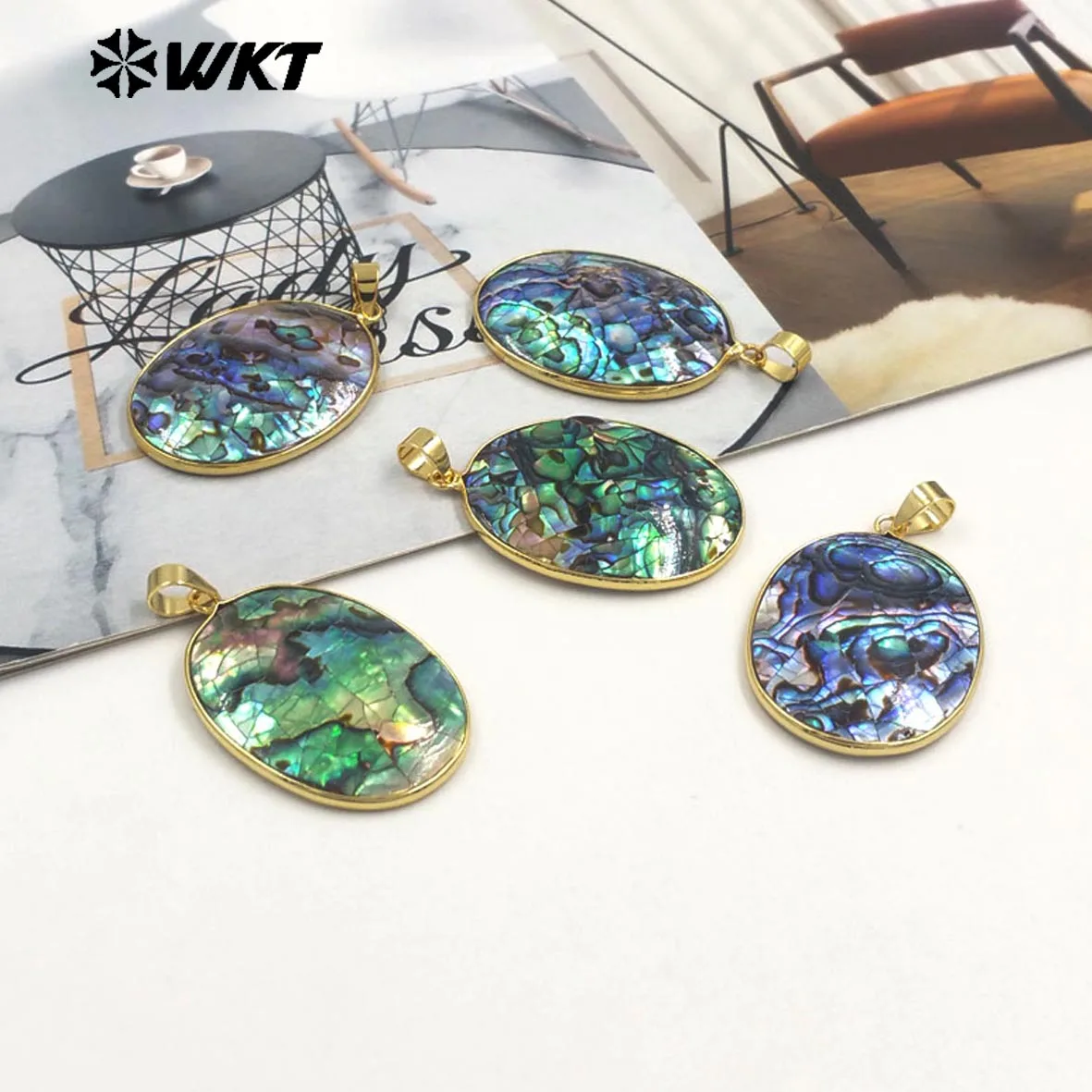 

WT-JP408 Latest New Oval Shape Abalone Shell Smooth And Colorful Fine Pendant Charms Accessory Making