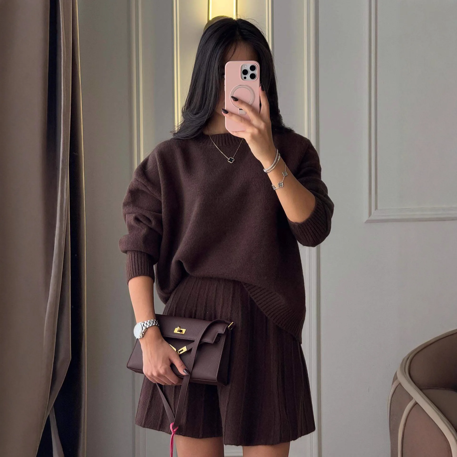 Autumn and winter new style knitted sweater for women  elegant and versatile knitted skirt  high-end two-piece set