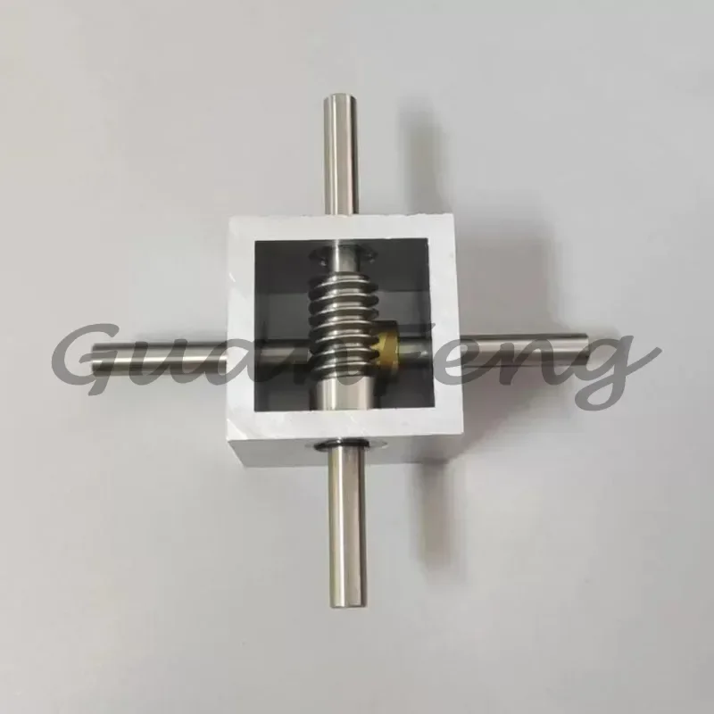 90 Degree Right Angle Worm Gear Reducer, 8MM Shaft 20T Gear, 1:20 Reduction Ratio Gearbox for Mechanical DIY