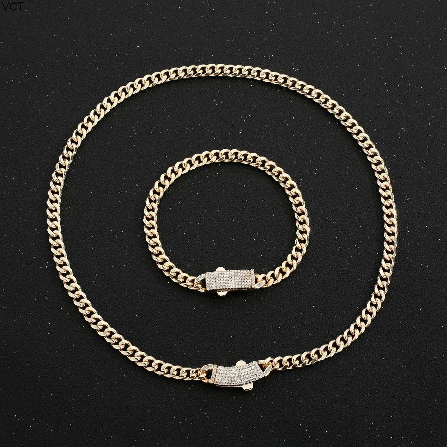 

Free Shipping Monaco Chain 14K Gold Plated Copper Zirconia Jewelry Suitable for Party Wear