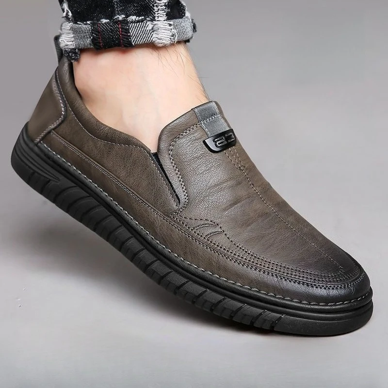 

Genuine Leather Casual Shoes New Breathable Soft Sole Non-Slip Driving Men's Shoes