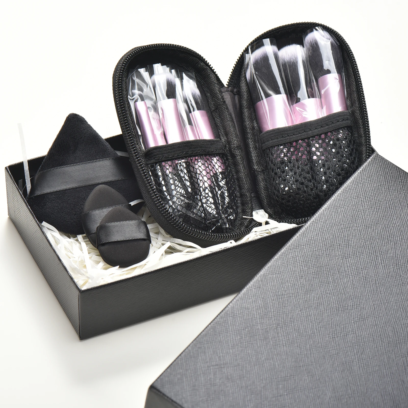 Pudełko upominkowe z 10 mini pędzlami do makijażu, przenośnym zestawem do makijażu Puff Travel, świątecznym zestawem upominkowym