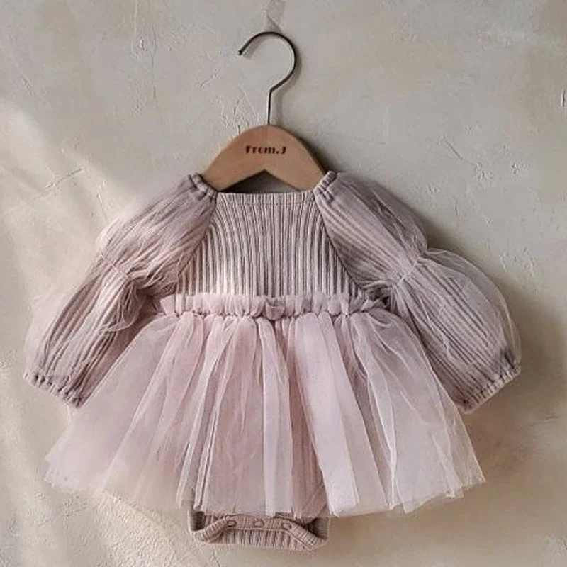 

2024 spring, autumn and winter female baby puff sleeve princess romper baby birthday net gauze skirt triangle romper dress