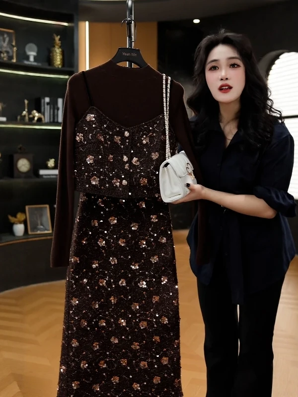

Women's Glitter Strap Vest Top Half Skirt Three-piece Set Fashionable Elegant Spring New Arrival Bright Sequin Base Shirt