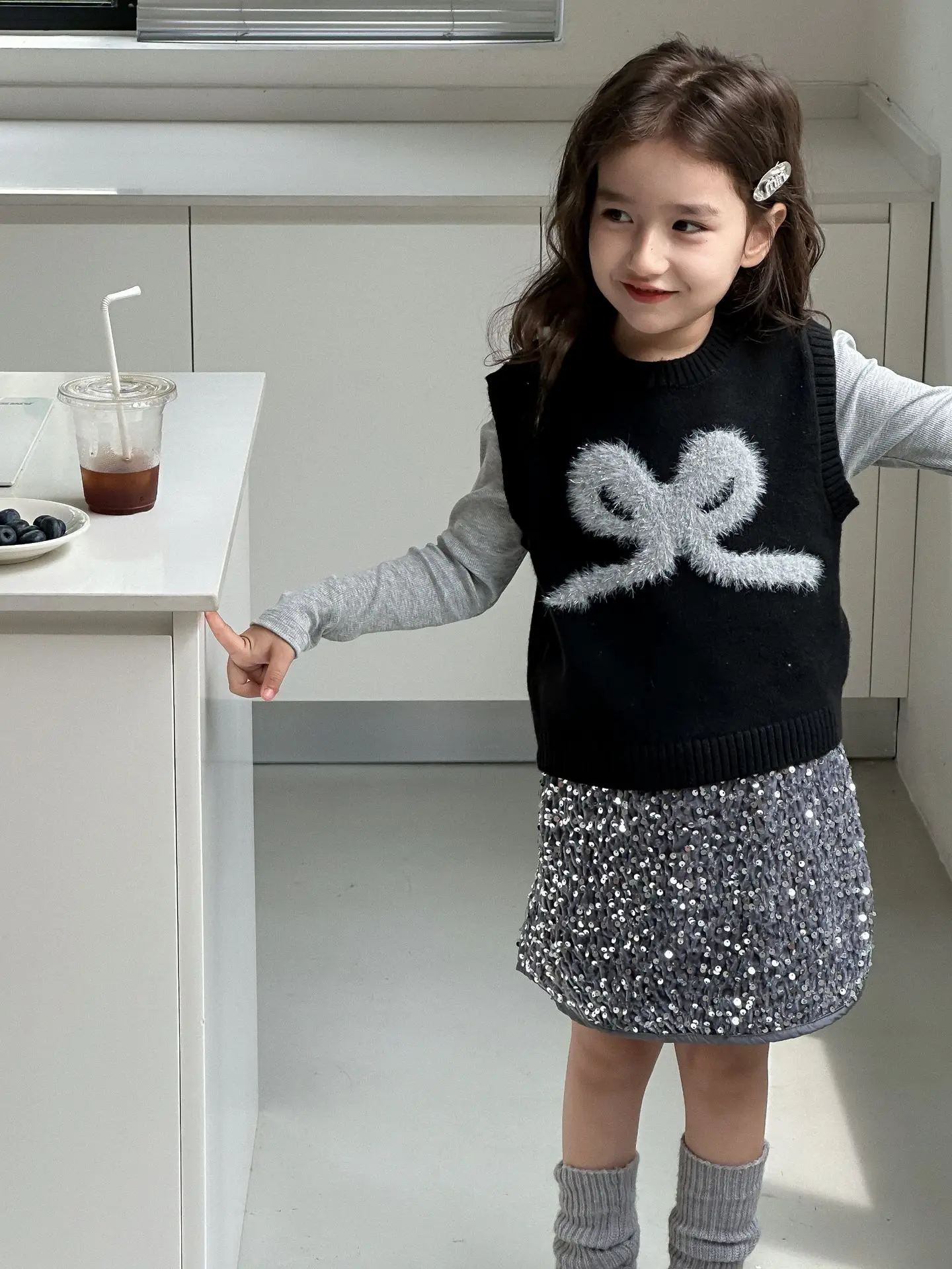 Girls Skirts 2024 Autumn New Childrens Clothes Girls Baby Foreign Style Sparkling Sequin Skirt Casual and Simple Disposition