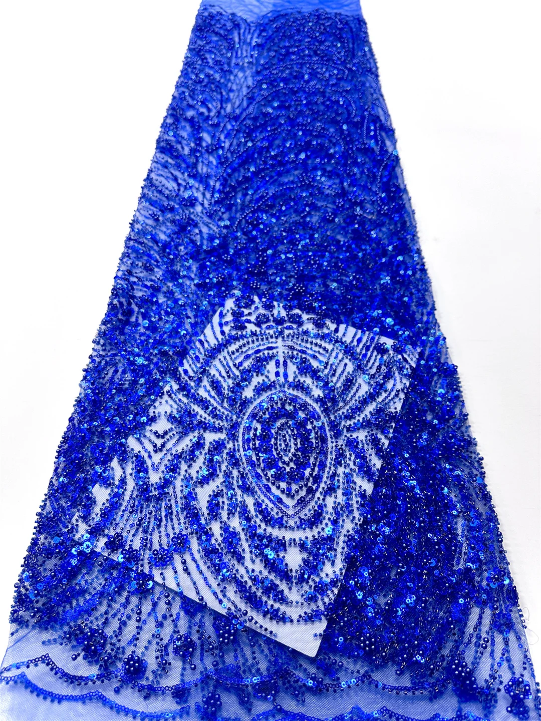 أحدث النيجيري الأفريقي 2025 فرنسا رائجة البيع تول أقمشة الدانتيل مع الخرز الترتر الراقية للعروس حفل زفاف خياطة فساتين #5