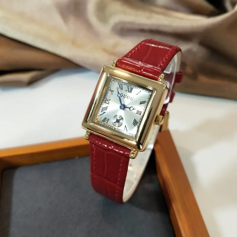 New Small Gold-Tone Leather Strap Square Watch For Women 2026 New Model Luxurious And VintageStyle Quartz Wristwatch For Ladies.