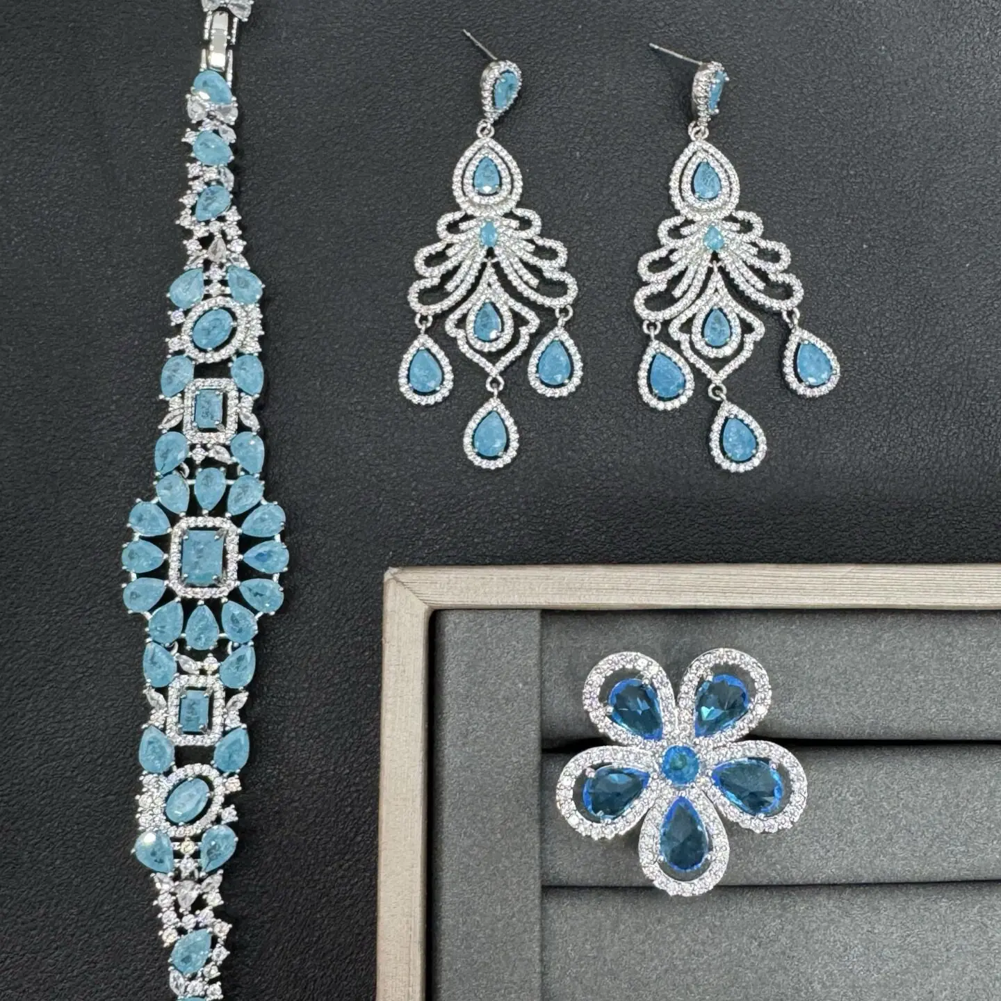 

Blue Zircon Teardrop Tassel Long Earrings Bracelet Ring Set Women's Fashion Jewelry Accessory