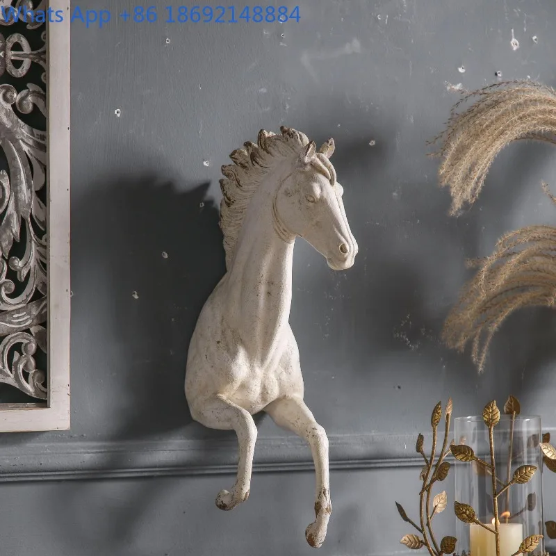 

Европейские ретро-украшения в форме лошади, креативные декоративные элементы, легкая роскошь для гостиной, украшение для входной зоны, скульптура для фоновой стены тумбы под телевизор.
