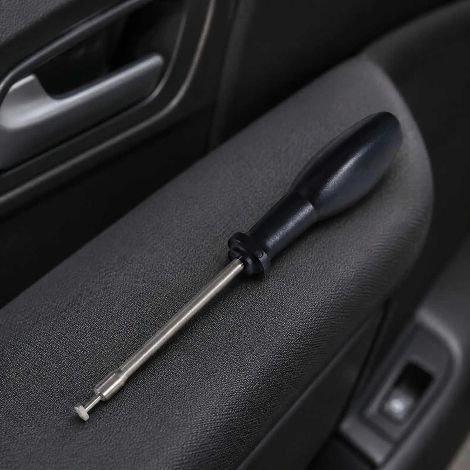 Metal Car Door Handle Puller Tool for Vehicle Interior Trim Removal Disassembly Kit for DIY Mechanics