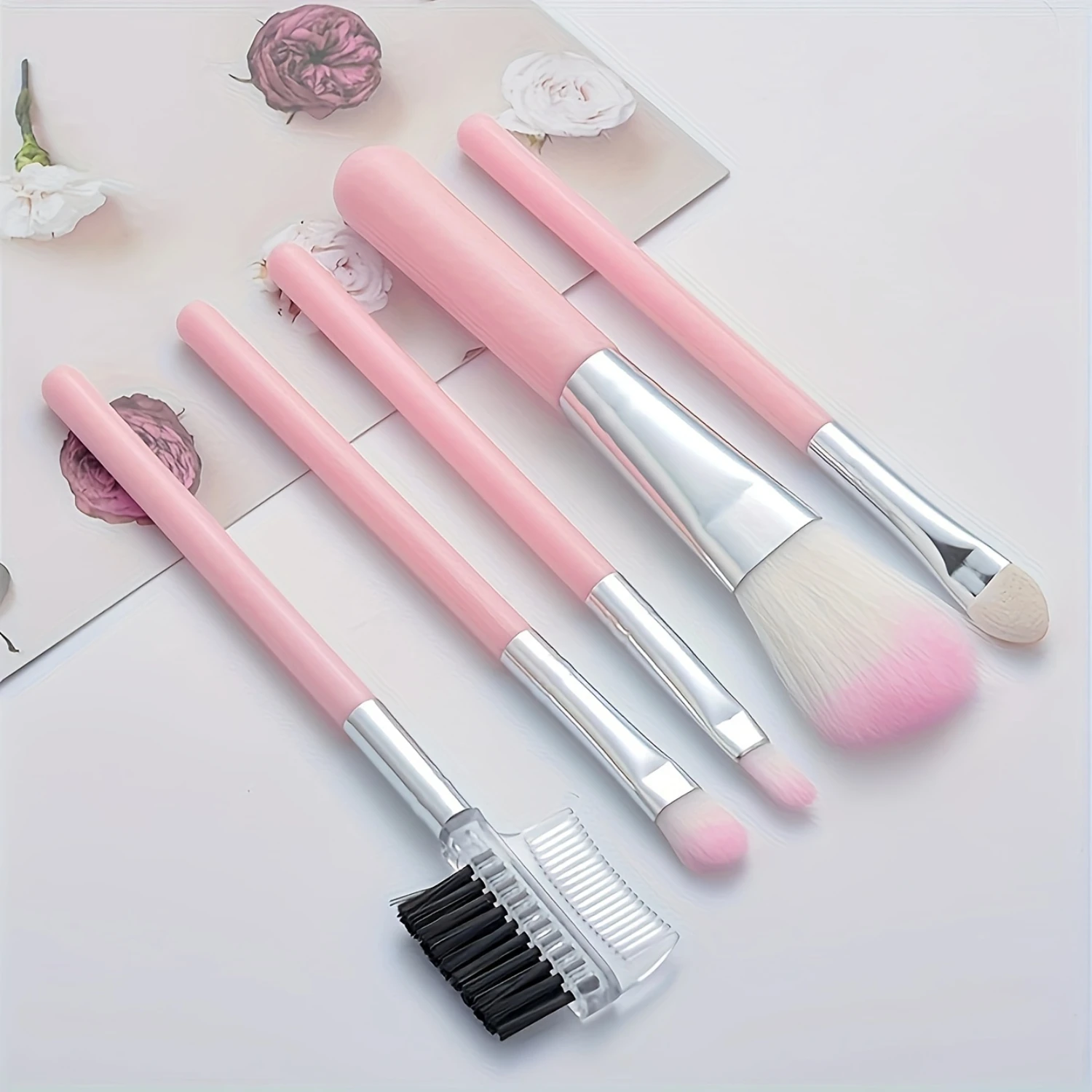 5PCS Travel-Friendly Makeup Brush Set - Soft Nylon Bristle, Unscented, ABS Plastic Rod - Ideal for Normal Skin, Blush, Eye Shado