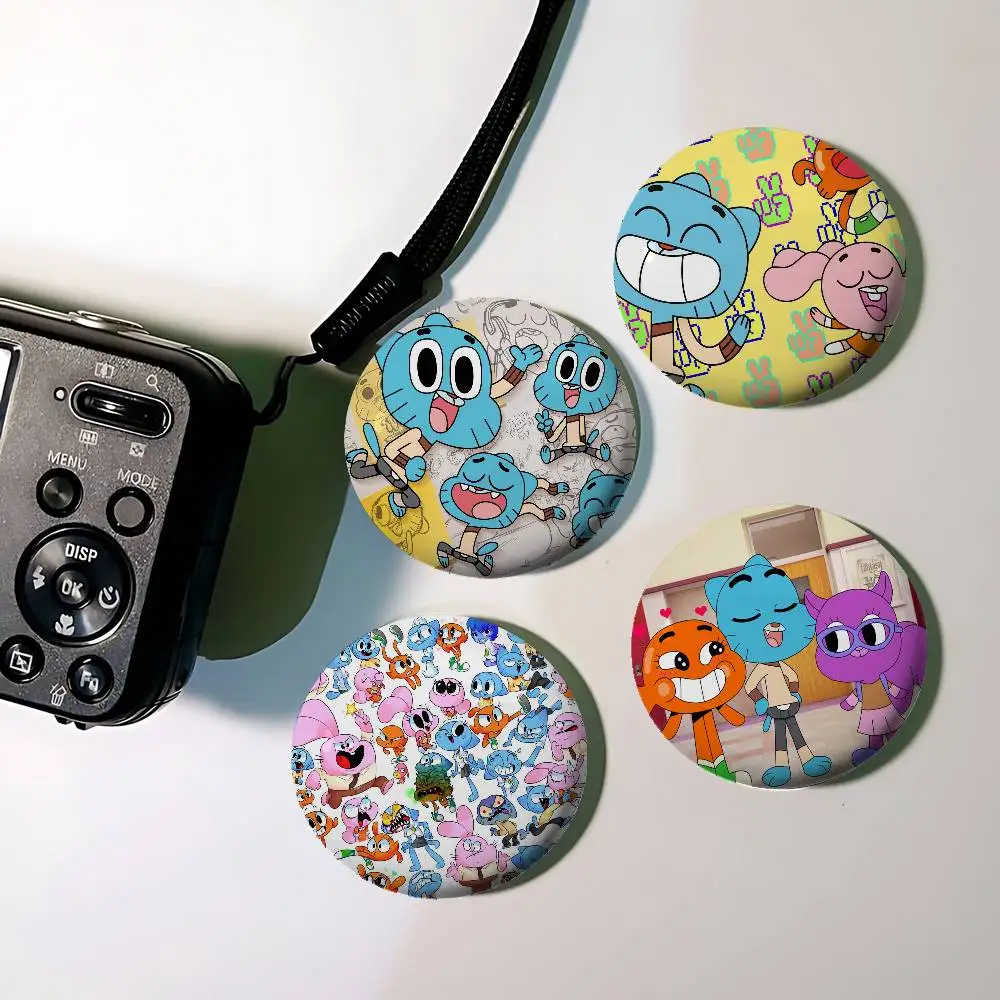 مذهلة العالم Gumball شارات صفيح لينة زر دبوس بروش شارة معدنية مخصصة مجوهرات اكسسوارات قبعة حقيبة التلبيب