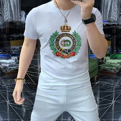 Men's Luxury T-shirt New European Style Embroidery Sequin Heavy Crafts Design Male Tees Comfortable O-Neck Trendy Party Clothing