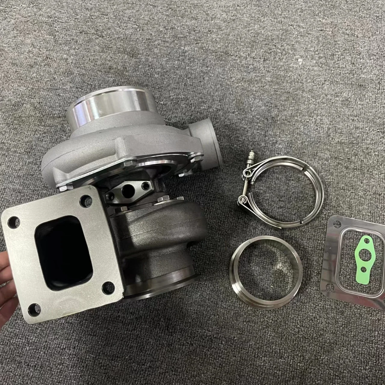 

Совершенно новый гоночный турбокомпрессор GT3582R GEN2 GTX3582R AR.82 T4 с V-образным шарикоподшипником, турбокомпрессор