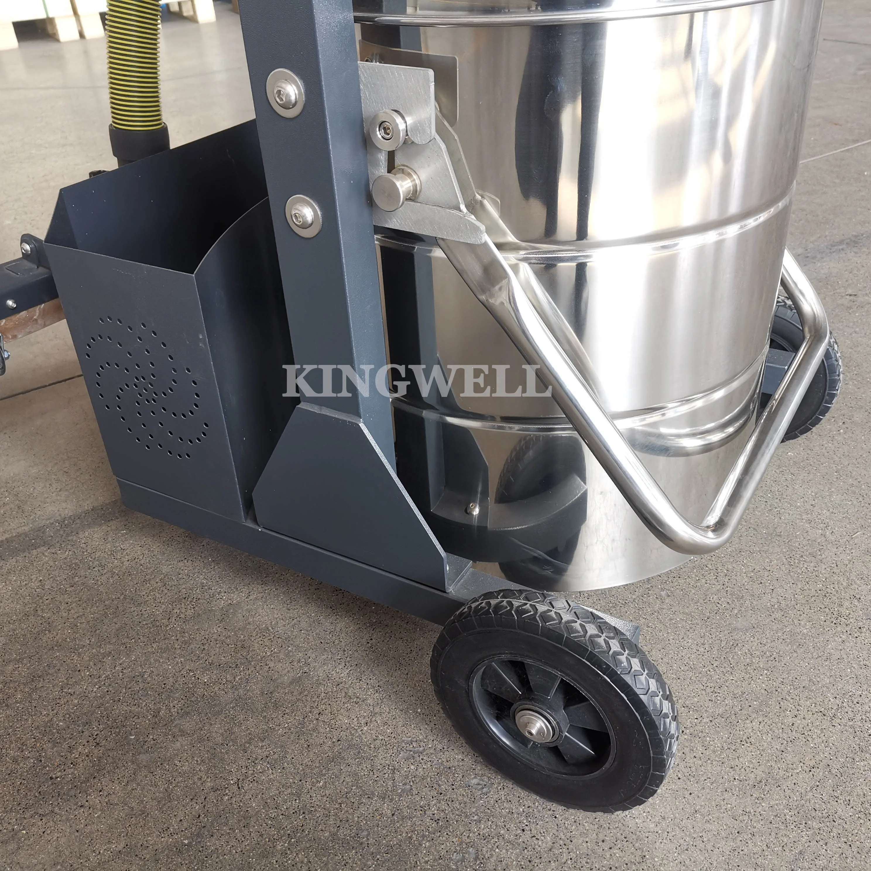 Горячая продажа 100-литровый однофазный электрический промышленный пылесос для влажной и сухой уборки для фабрики