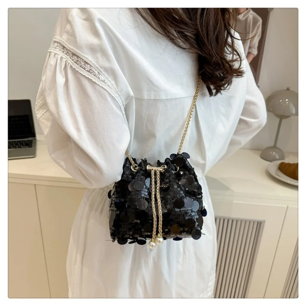Shiny Glitter Evening Banquet Bag Metal Chain Large Capacity Crossbody Bag Blingbling Tassel Light Luxury Bucket Shoulder Bag