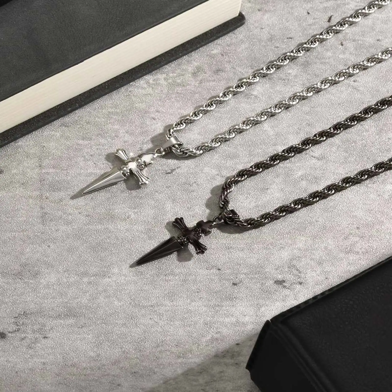 Coole Punk Schwert Kreuz Anhänger Halskette für Männer Edelstahl Twist Kette Halskette Mode Lässig Stil Schmuck – Detail 5