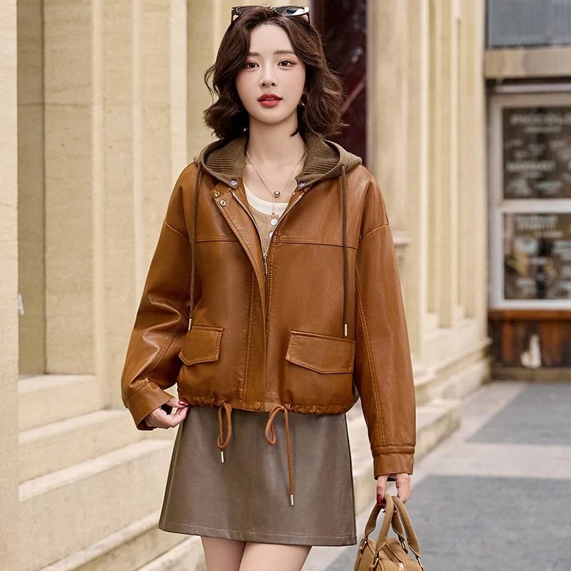 Veste en cuir PU pour femme, automne-hiver 2026, doublée polaire, courte, ample, à capuche tricotée, décontractée, vêtements d'extérieur, streetwear féminin