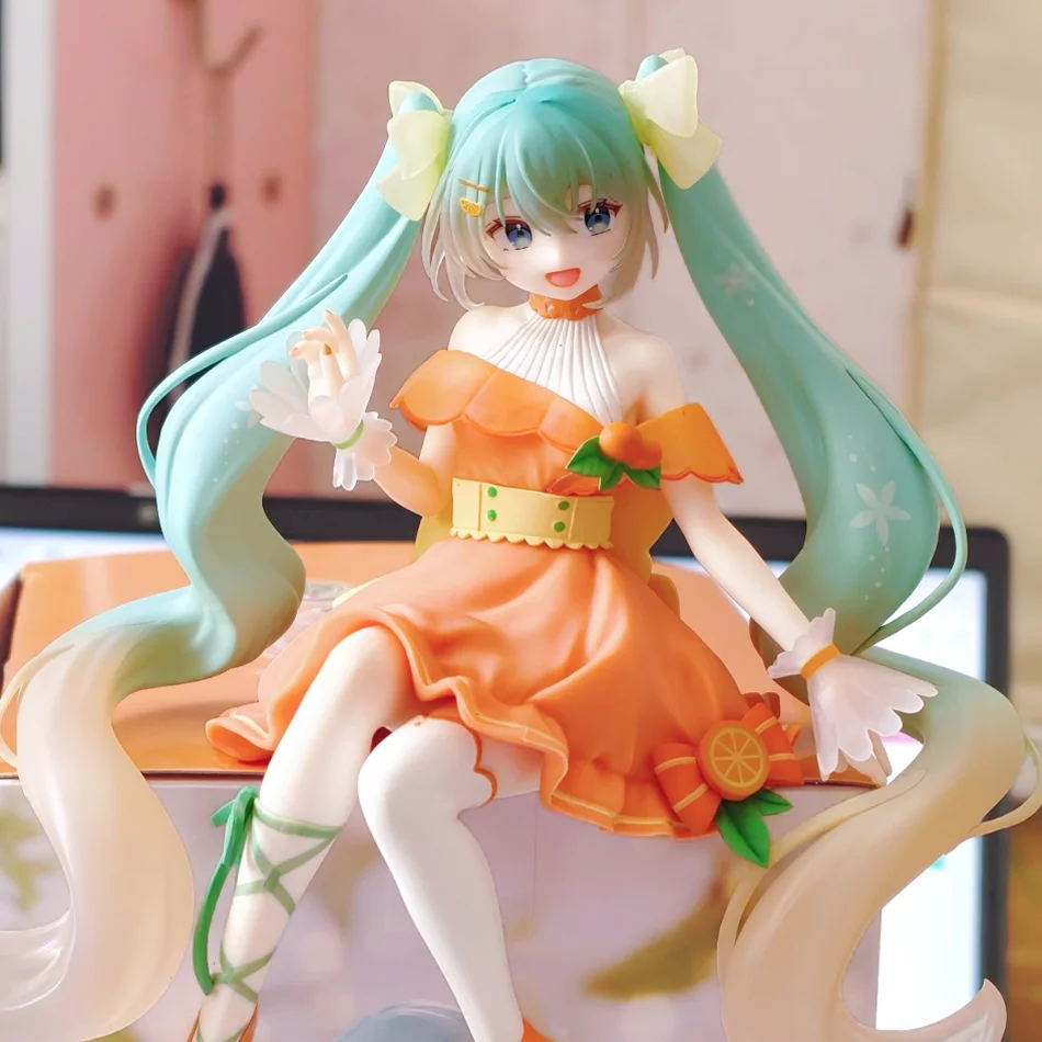 furyu-original-vocaloid-hatsune-miku-kagamine-rin-action-figure-trendy-doll-garage-kit-instant-noodle-pressure-toy-girl-gift