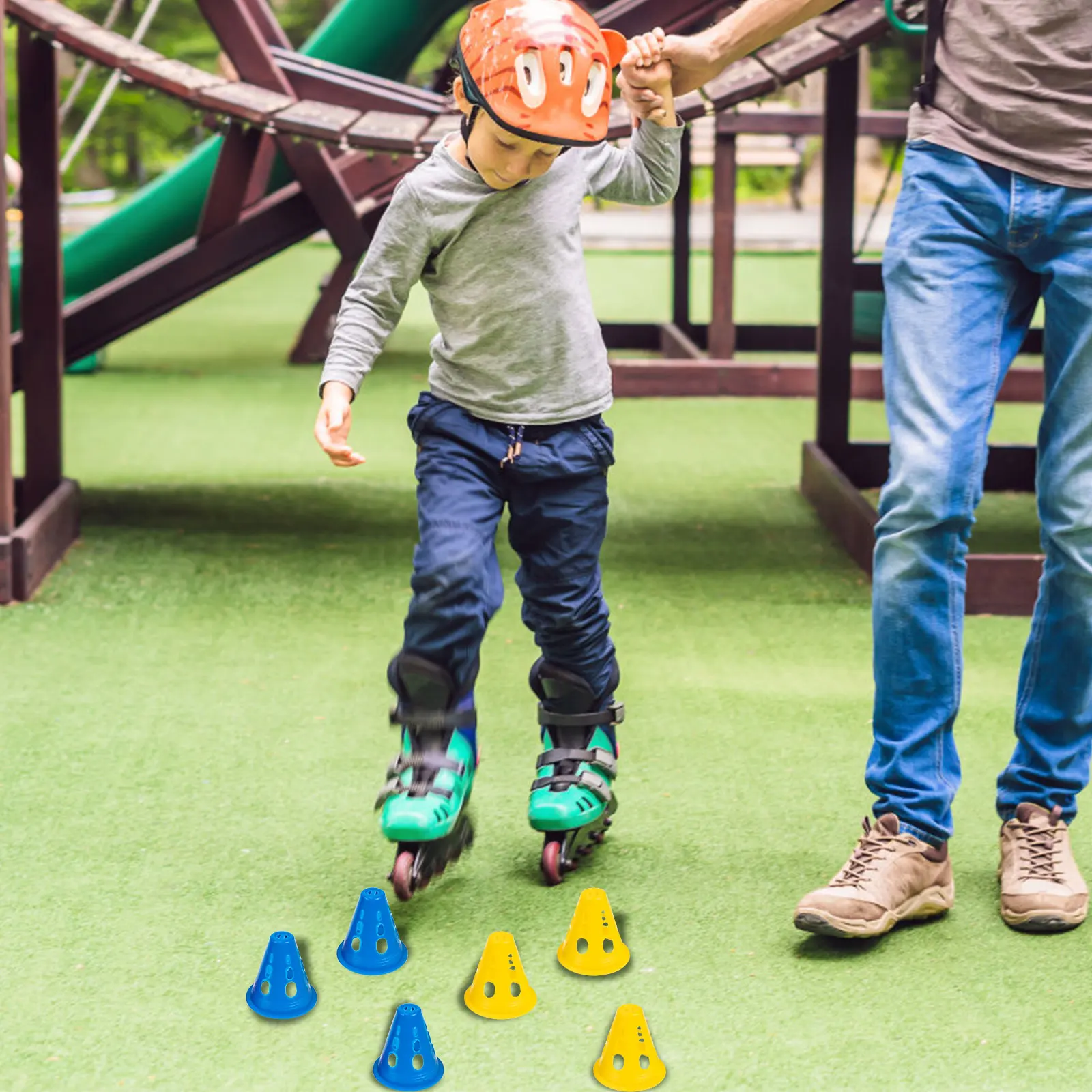 

25pcs Roller Barricades Windproof Skating Marker Cones Bright Colors Stable Display Lightweight Portable Sports Training Aids