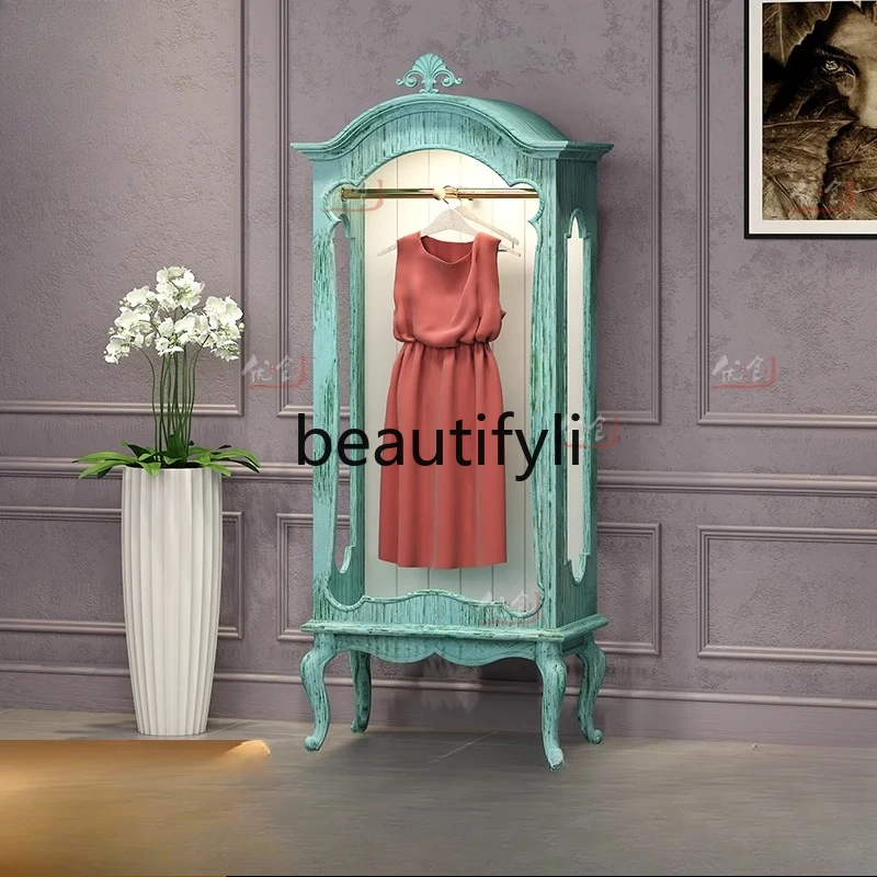 

Vintage European Style Display Cabinet Retro Clothing Store Wardrobe Hanger Floor-standing Closet Display Showcase