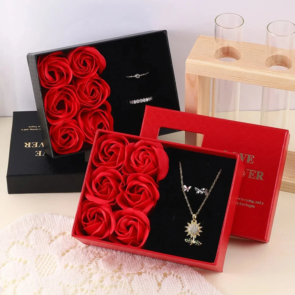 Romantic Gift Packaging Box with Bag Flower Valentine's Day Rose Gift Box for Ring Pendant Jewelry Present Window Opening Design