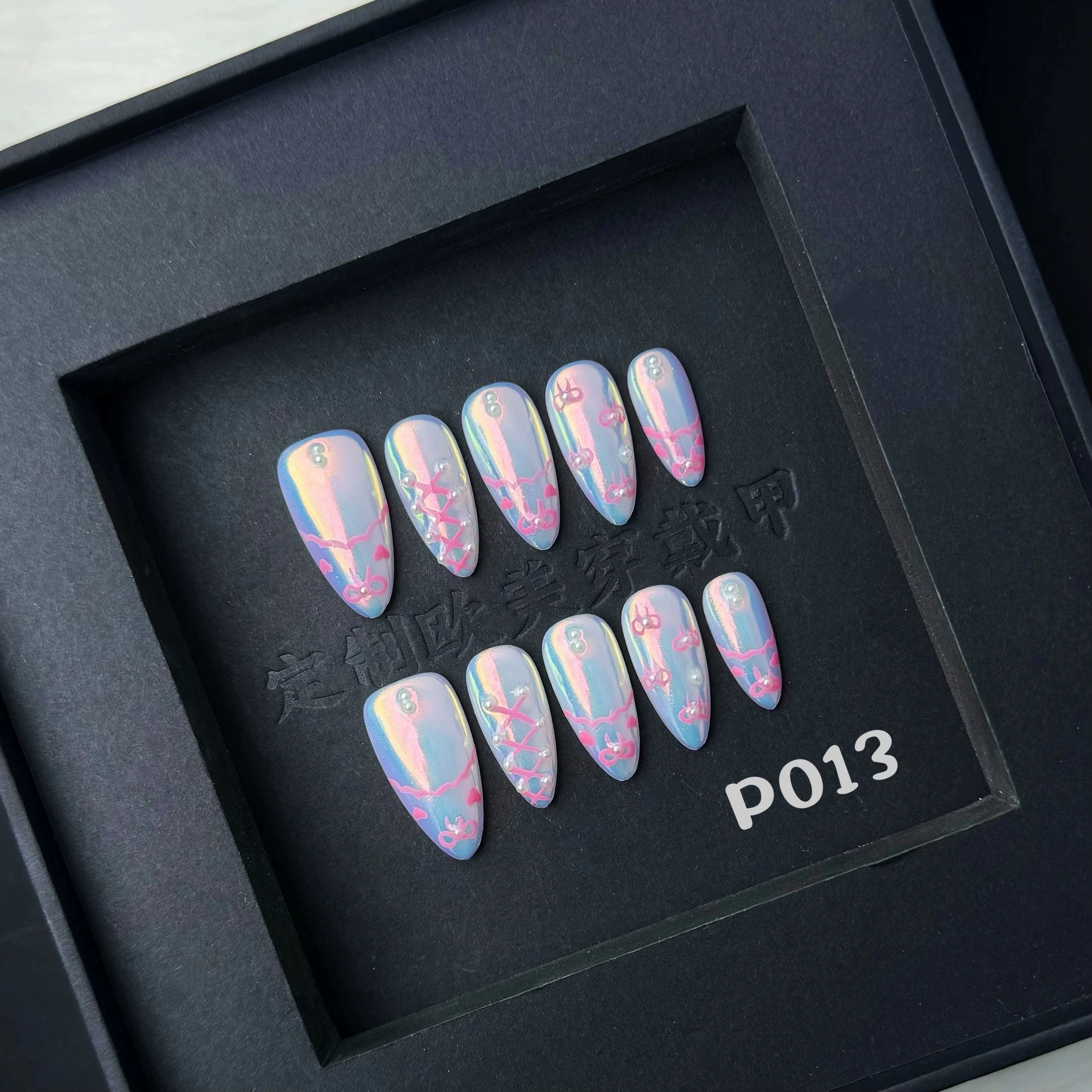

Sweet Y2K Aurora Fake Nails Handmade Press On Nails Long Almond Tip Removable Pearlescent False Nails Bow Pearl Decoration 10pcs