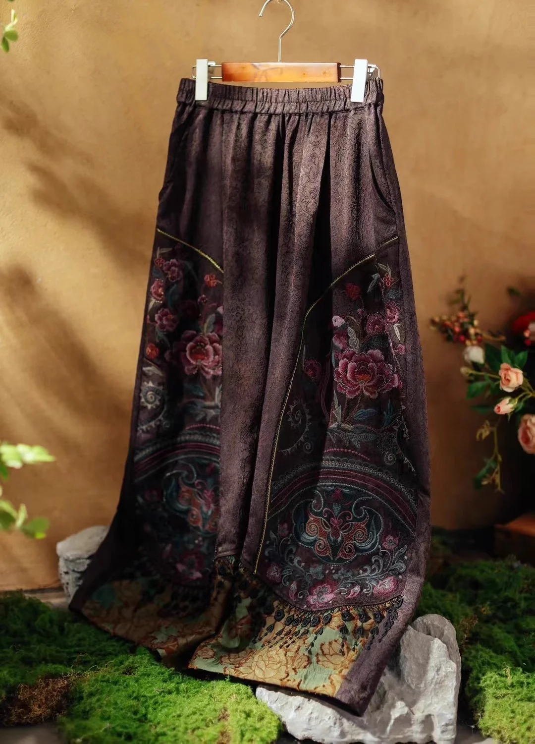 

Luxury jacquard harem Pants Dark brown silk hemp embroidery Wide leg pants loose casual elastic waist vintage Women's pants