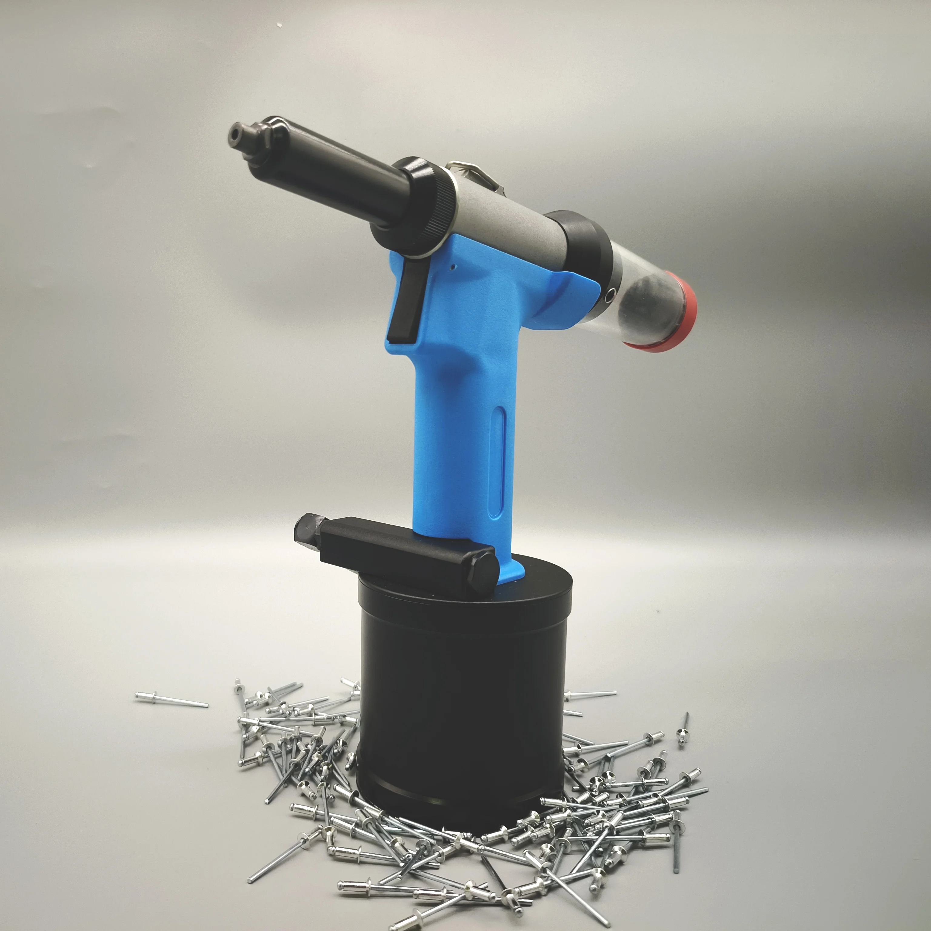 Kit rivettatrice pneumatica manuale automatica di facile utilizzo Pistola per rivetti idraulici per strumento efficiente per l'inserimento del piercing
