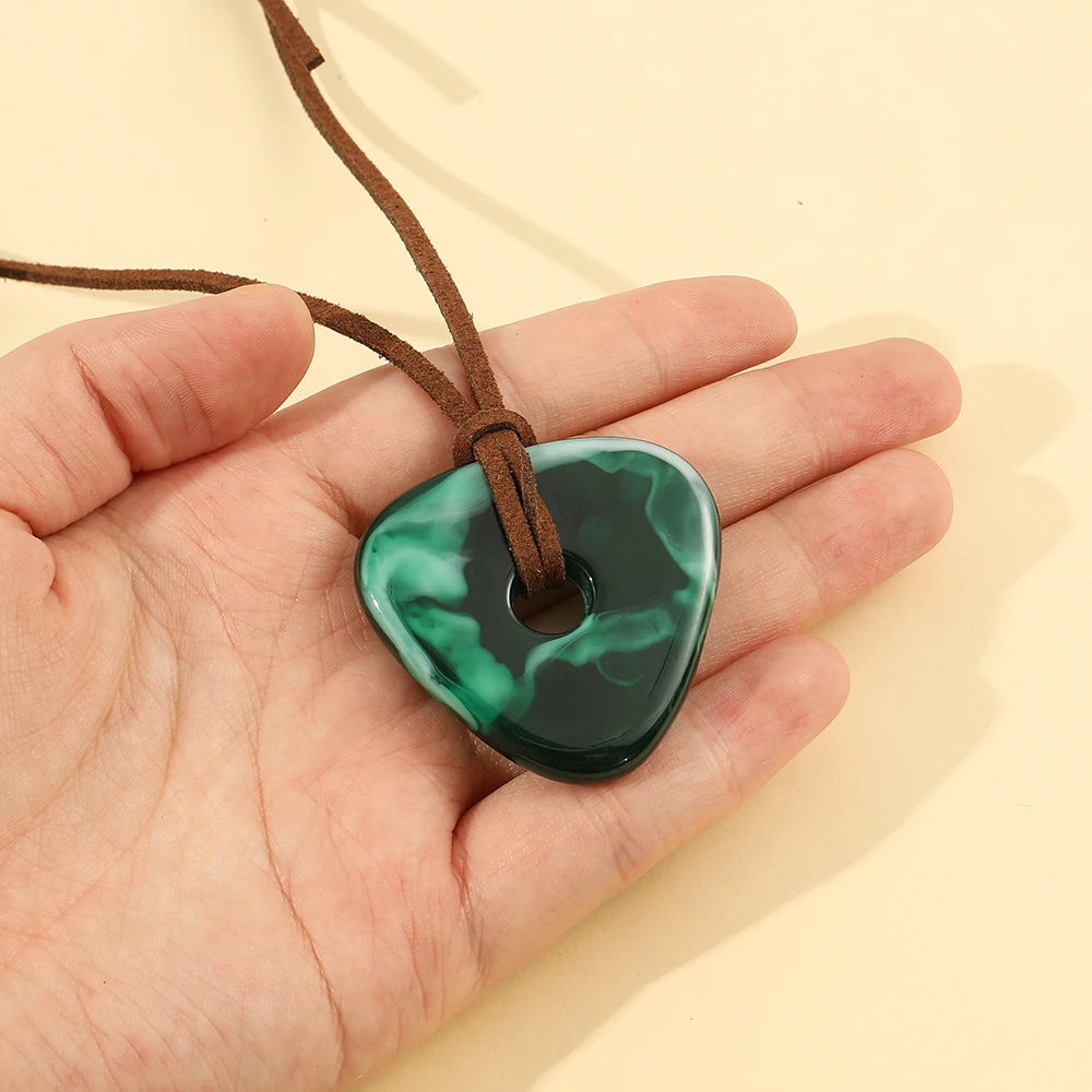 Seeing Stone Necklace, Green Triangular Donut Pendant Movie Cosplay Jewelry Gift for Fans Halloween