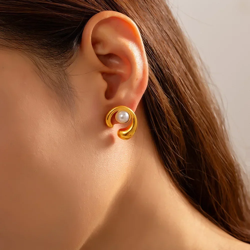 Elegant Pearl Geometric Irregular Stud Earrings for Women 18K Gold Plated Lava Textured Weave Square Earring Charm Jewelry Aros