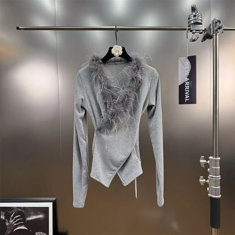 

2025 Women's Fashion Top Shirt V-neck Elastic Feather Tassel Corset Women's T-shirt Y2K New High-Quality Versatile Pullover bra