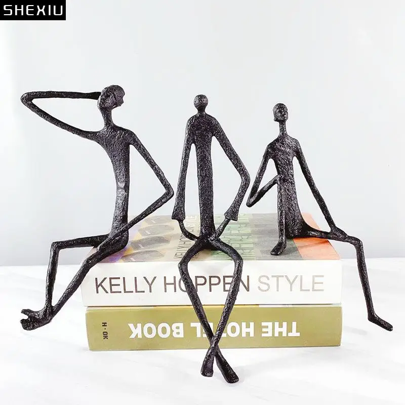 

Abstract Figures Matchstick Men Statue Minimalist Black Characters Sculpture Desk Decoration Metal Crafts Modern Home Decor