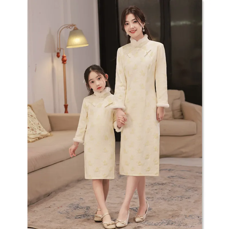 

Thickening Long-sleeved Fur Collar Cheongsam 2022 Autumn and Winter New Girls' Daily Dress Qipao China Traditional Gown