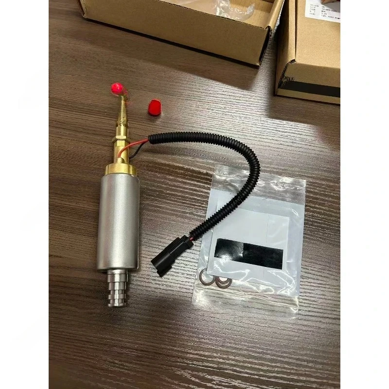 Engine Parts QST30 12V Diesel Fuel Lift 4975617 Electronic Transfer Pump 4975617