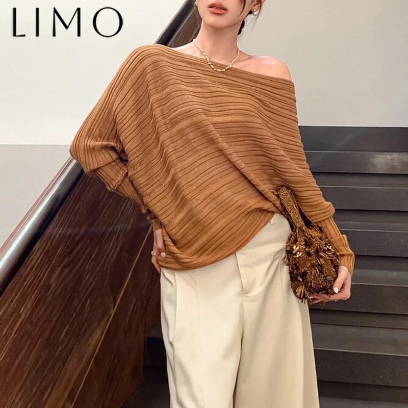 

LIMO Off-Shoulder Knit Pullover Top Asymmetric Neckline Slimming Elegant Chic Comfortable Casual Luxury Spring Summer 2025