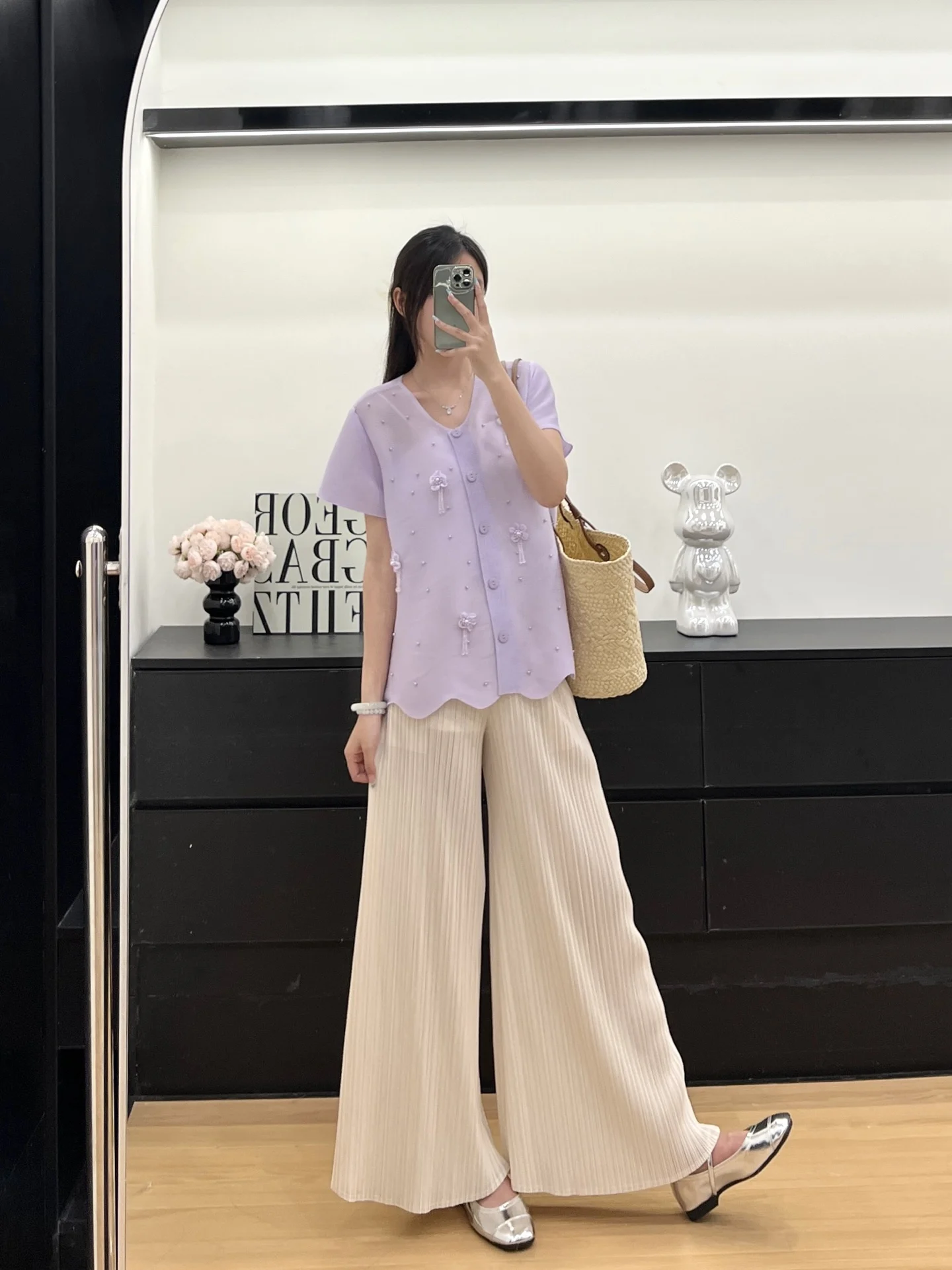 

Miyake Pleated Solid Colour Top 2025 Summer New Style Fresh Sweet Gentle Elegant Temperament with Small Diamonds Short Sleeves
