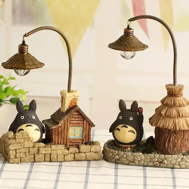 

HOT toys Totoro Night Light Creative Desk Lamp 2 Colours Changeable Model Room Decoration Children's Day Gift