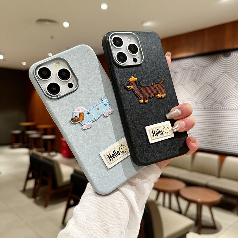 Cute 3D Embroidery Dog Smile Label Lichee Pattern Phone Case For iPhone 11 12 13 14 15 16 Pro Max X XS XR 7 8 16 Plus Soft Cover