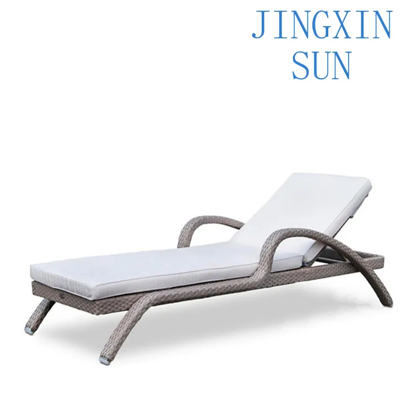 Outdoor sun lounger  Suitable for gardens, swimming pools, terraces, and beaches