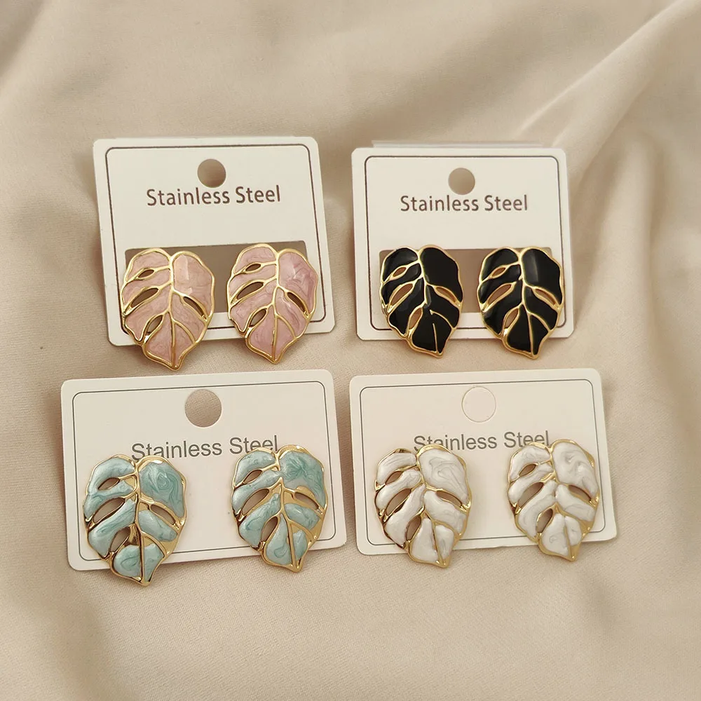 

Charming palm leaf shape colored enamel gold-plated 18K women's earrings, high quality waterproof earrings, wife's gift