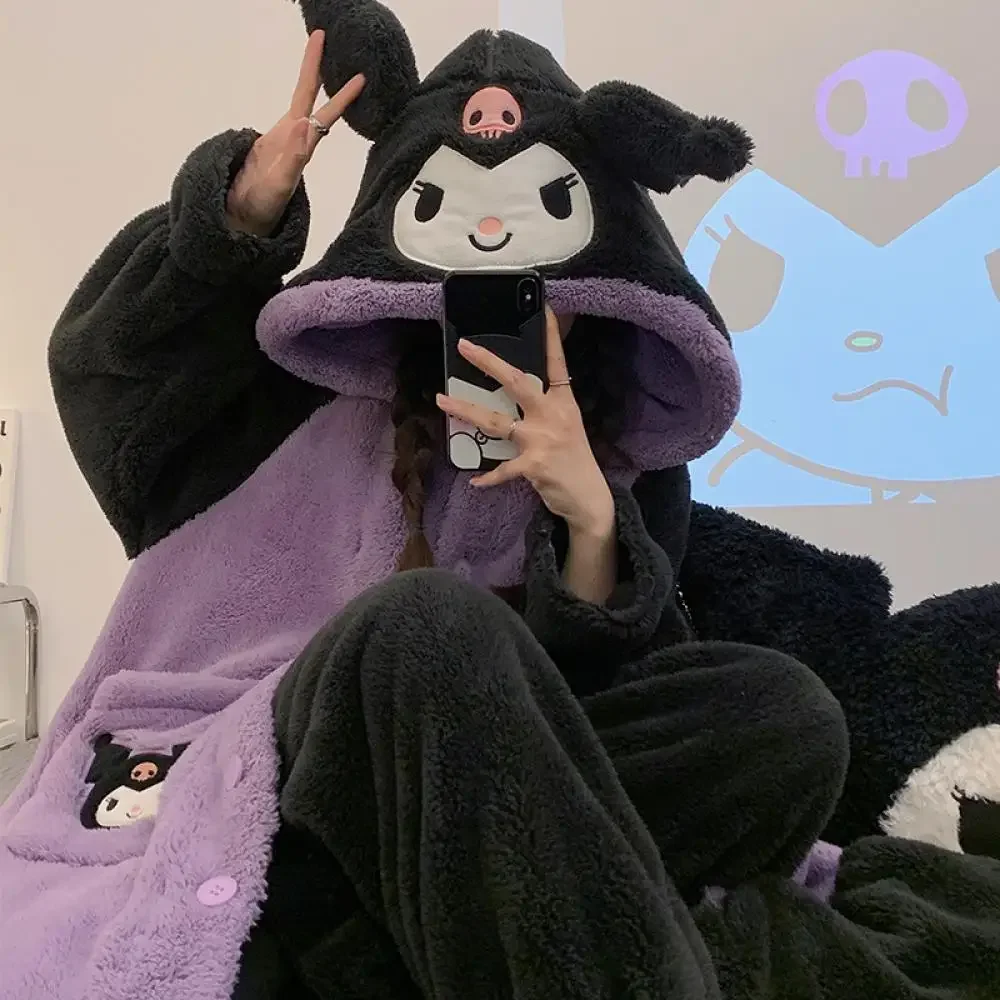 

Sanrioed Kuromi Cinnamoroll 2 шт. женский плюшевый халат пижамный комплект Kawaii зимняя домашняя одежда с капюшоном с героями мультфильмов длинный стиль утепленная ночная рубашка