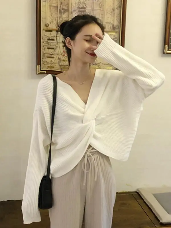 

2023 New plus Size Women's V-Ne Knitwear ort Top Loose Fitting Bariatric Clothes Korean Sle Long Sve Crew Ne Sweater