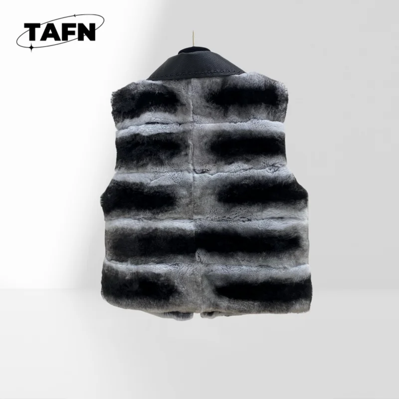 Casual Women's Winter Vest for Cold Days and Cozy Nights Stylish Women's Outdoor Vest for Winter Hiking & Travel AJ1854