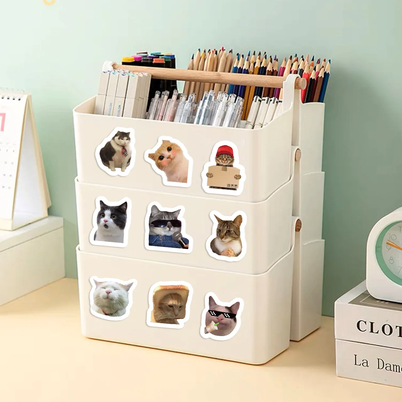 500pcs/롤 재미있는 고양이 MEME 만화 그래피티 스티커 DIY 전화기 기타 노트북 여행가방 방수 스티커 어린이 장난감