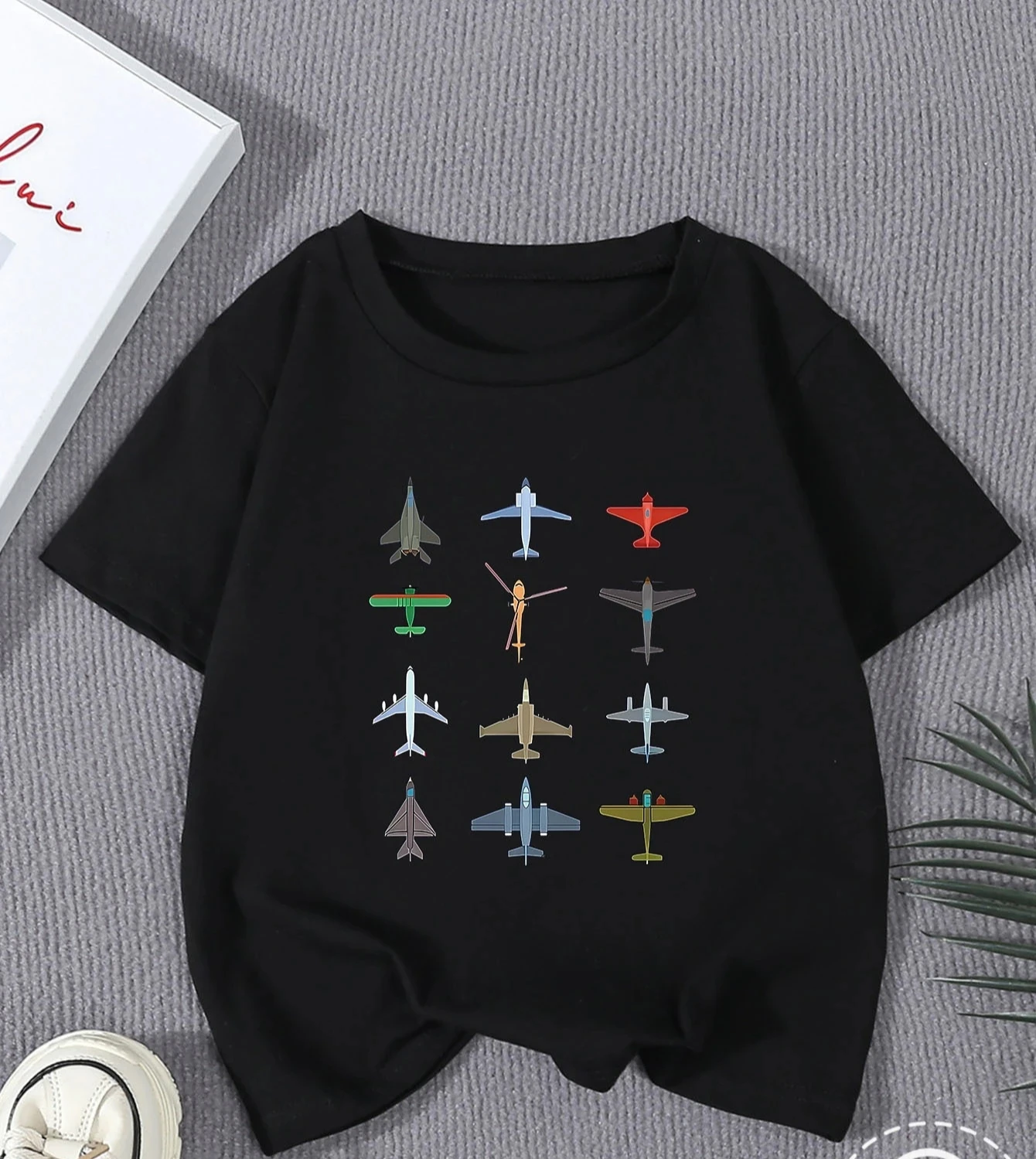 Young Boy Toy Airplane Print Fashionable Casual T-shirt Soft Comfortable Summer Kid Round Neck Short Sleeve T-shirt Clothing
