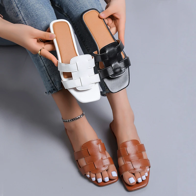 Plus Size 35-43 Flat Women Slippers 2022 New Chain Square Toe Flat Shoes Women Sandalias Zapatos De Mujer