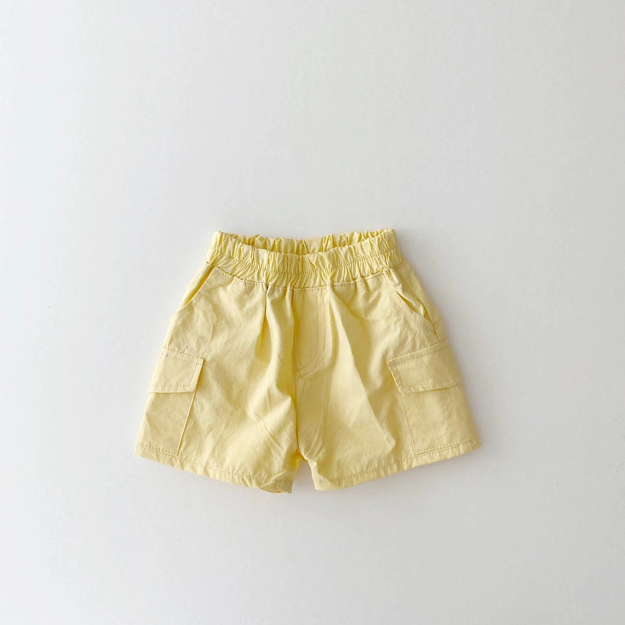 Ropa de estilo coreano para niños y niñas, pantalones cortos de lino y algodón de Color Macaron, bombachos de 6 meses a 3 años, verano 2024